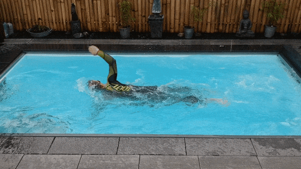 Grillig Jeugd Snikken Klein zwembad aanleggen in je tuin? Volg deze 6 stappen!